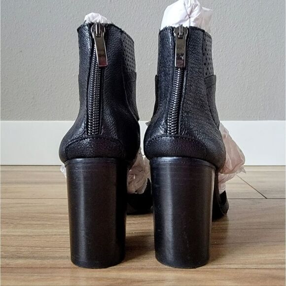 Emanuele Castro Italy Leather Caged T-Strap Bootie Block Heel Sandal in Black 38 - Picture 8 of 16